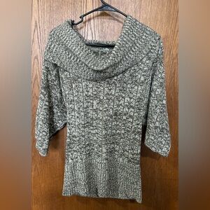 Maurices 3/4 Sleeve Sweater